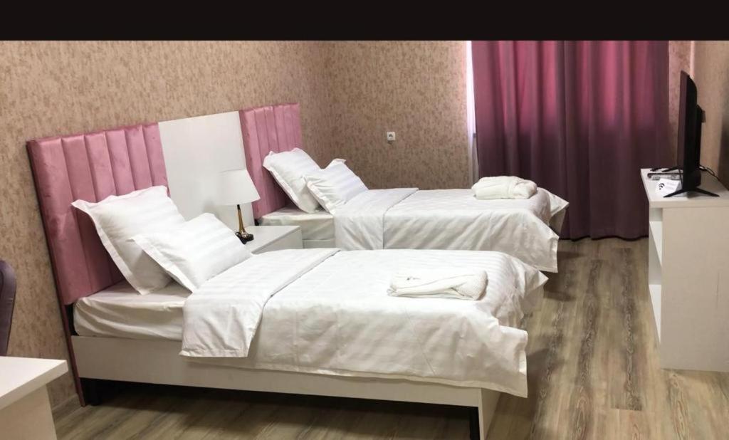 Golden Ray Hotel Turkistan Buitenkant foto