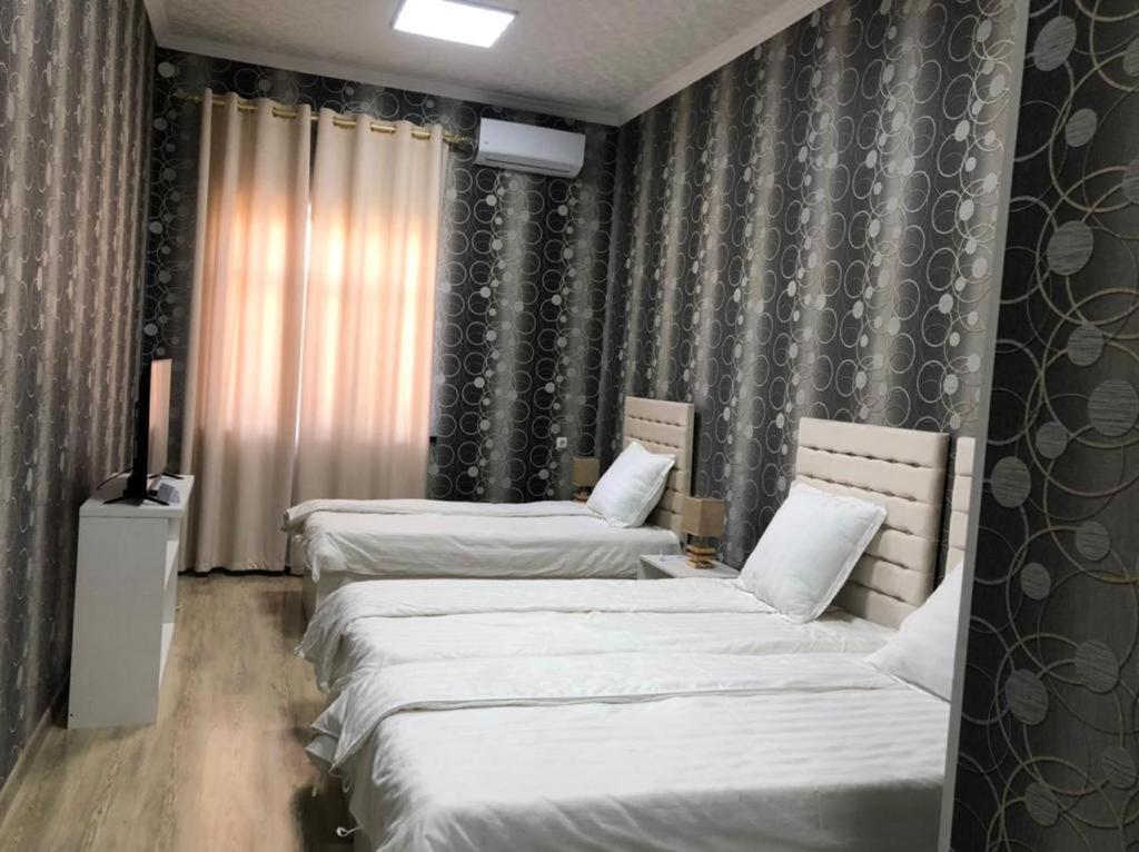 Golden Ray Hotel Turkistan Buitenkant foto